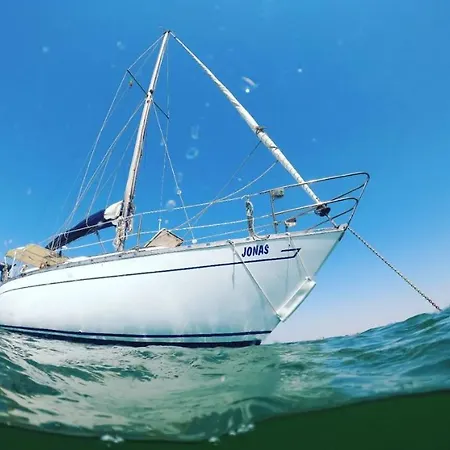 Sailing Tours - Night On Board - Alcantara