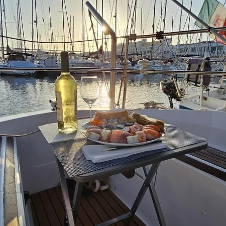 Sailing Tours - Night On Board - Alcantara